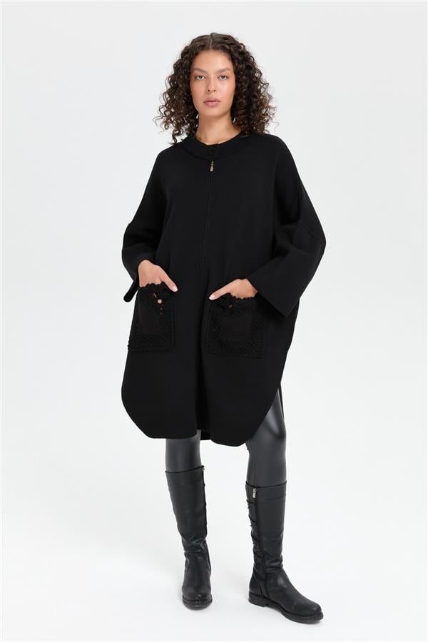 Kadın Dik Yaka Cebi Gül İşlemeli Fermuarlı Panço Siyah