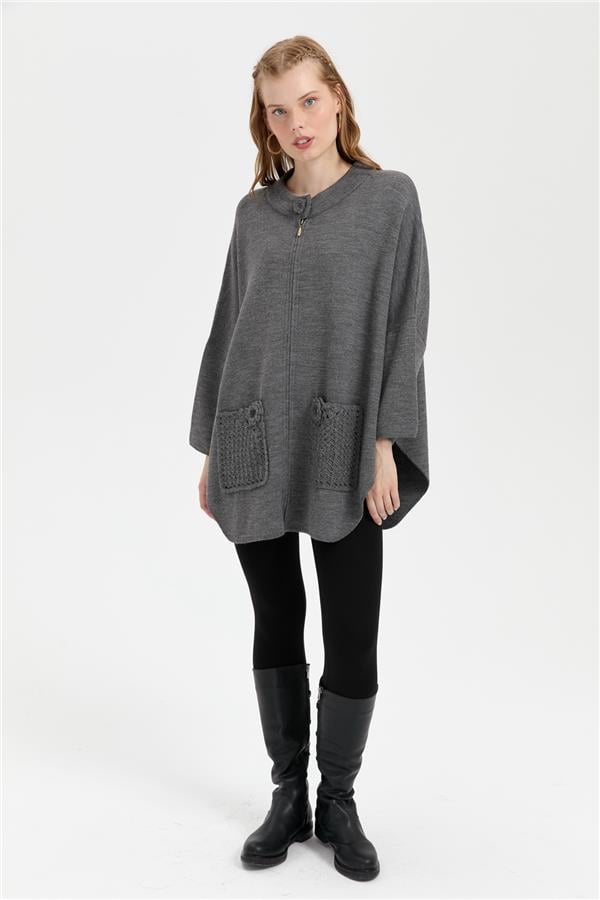 Kadın Dik Yaka Cebi Gül İşlemeli Fermuarlı Kısa Panço Gri Melanj