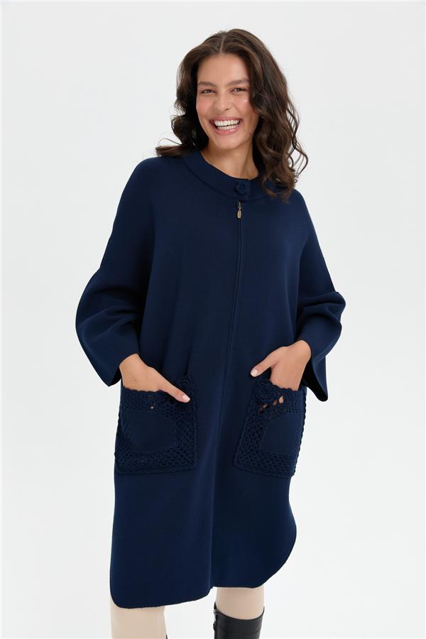 Kadın Dik Yaka Cebi Gül İşlemeli Fermuarlı Panço Lacivert