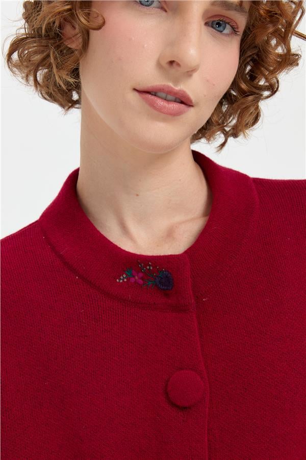 Kadın Dik Yaka Cebi İşlemeli Uzun Yün Kaban V.Çürüğü