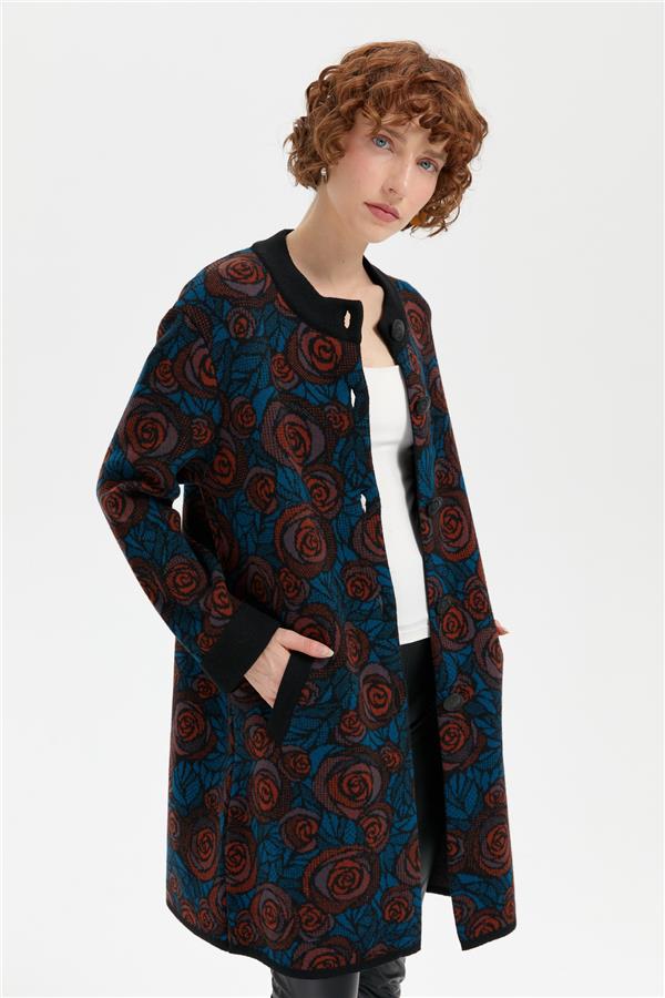 Kadın Dik Yaka Gül Desenli Uzun Yün Kaban Siyah_K.petrol