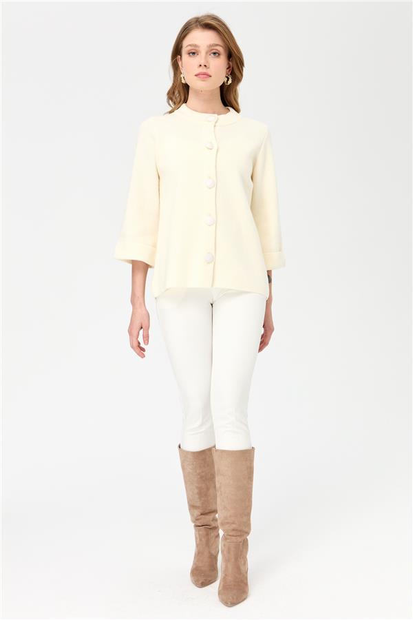 Женское пальто с воротником-стойкой, молочное