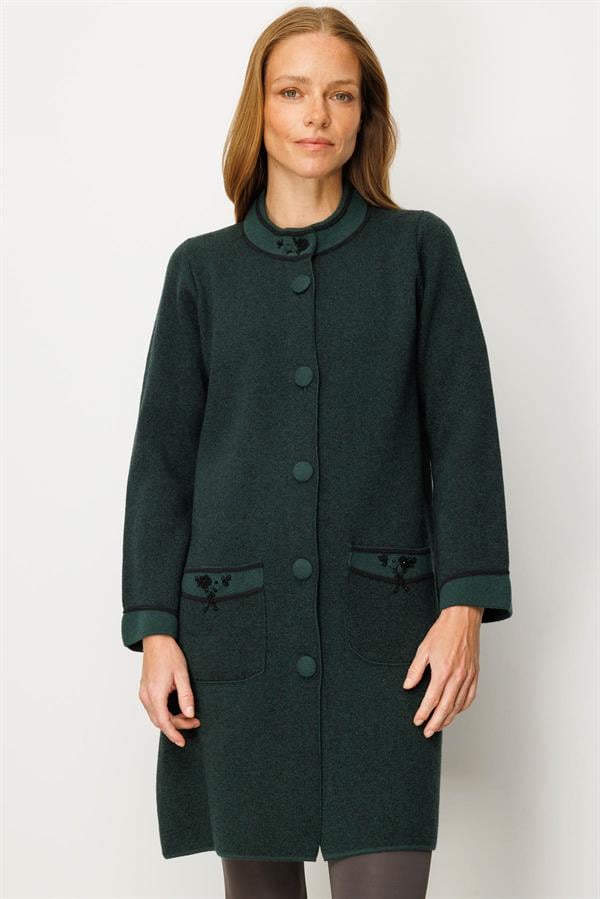 Kadın Dik Yaka Kolu ve Cebi Nakış İşlemeli Uzun Yün Kaban Yeşil