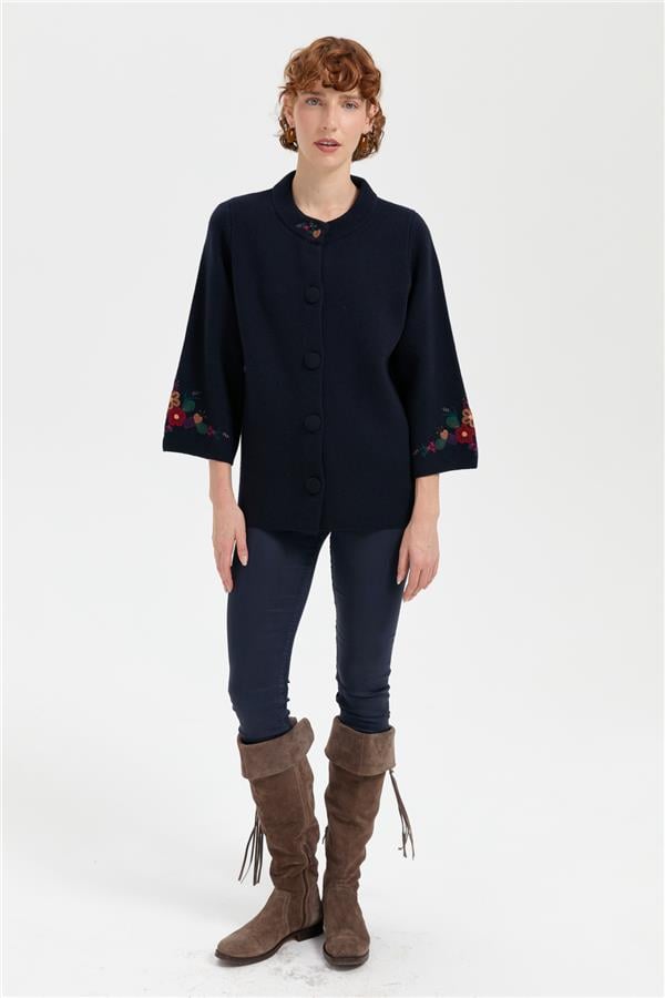 Kadın Dik Yaka Kolu ve Yakası İşlemeli Kısa Yün Ceket K.Lacivert