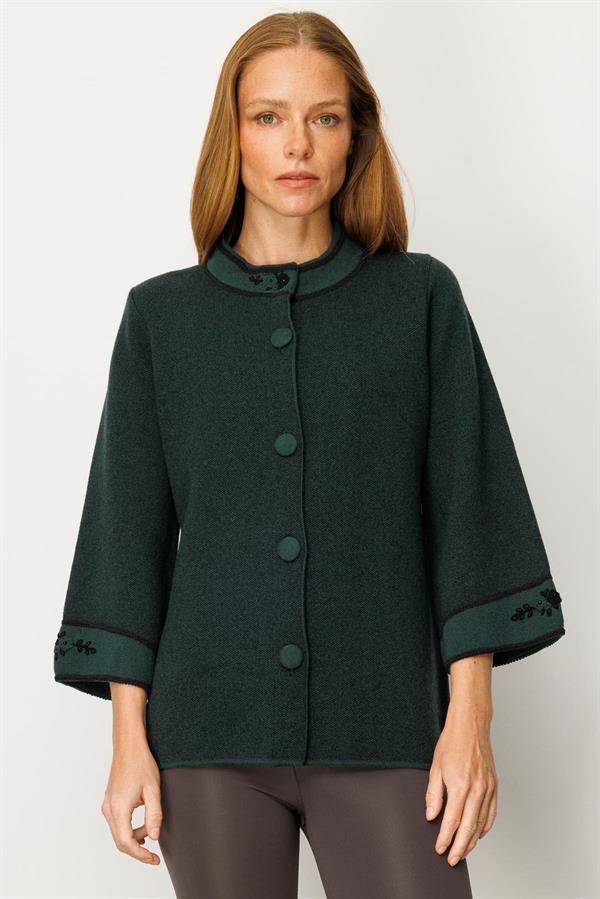 Kadın Dik Yaka Kolu ve Yakası Nakışlı Yün Ceket Yeşil