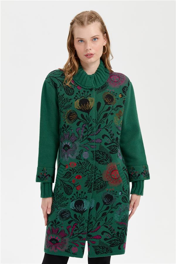 Kadın Dik Yaka Önü Renkli Çiçekli Uzun Yün Kaban Ö.Başı