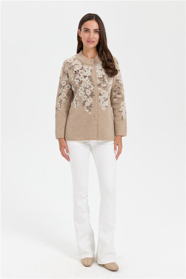 Kadın Dik Yaka Pıtırcık Çiçekli Yün Ceket K.Bej