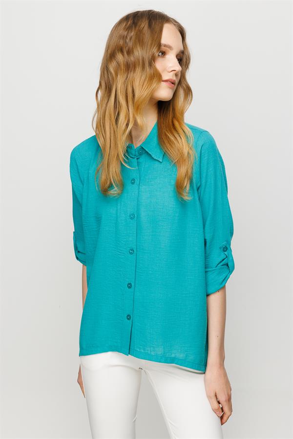 Женская льняная рубашка широкого кроя прямая зеленая