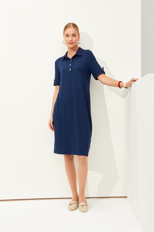 Женское платье из чесаного хлопка с рубашечным воротником