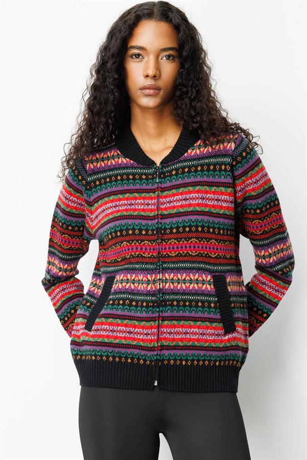 Kadın Hakim Yaka Jakarlı Yün Hırka Siyah