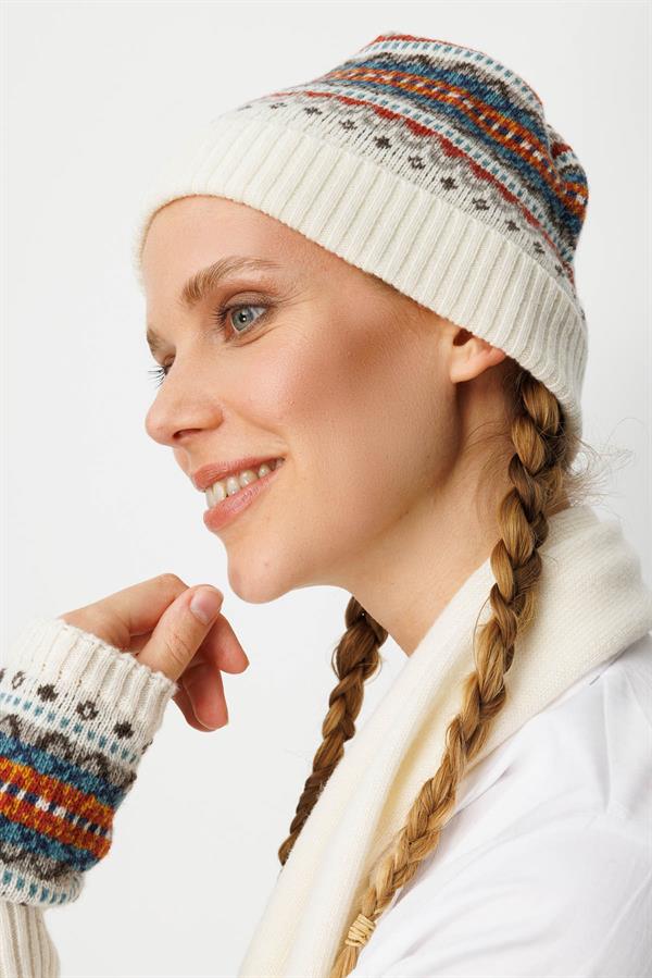 Kadın Jakarlı Yün Bere Kemik