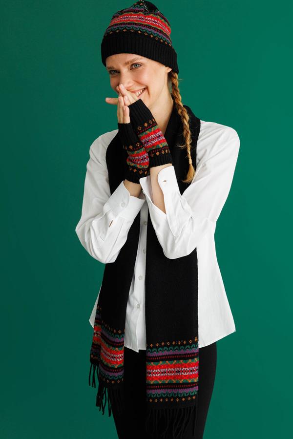 Kadın Jakarlı Yün Bere Siyah