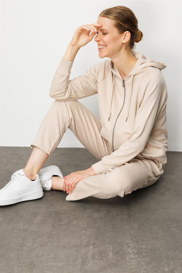 Kadın Kanguru Cepli Sweat Eşofman Üstü Bej