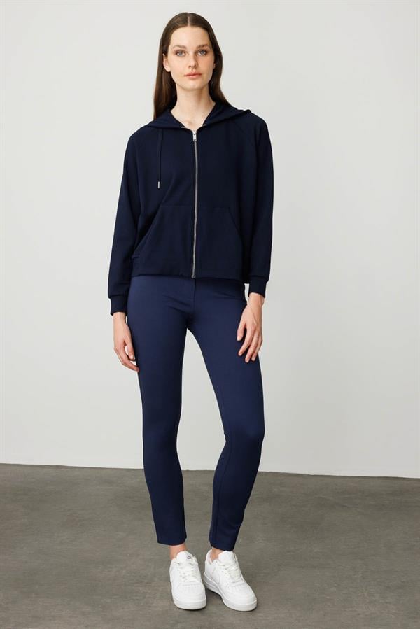 Kadın Kanguru Cepli Sweat Eşofman Üstü Lacivert