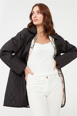 Женская куртка черная