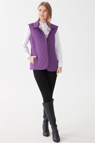 Женский стеганый жилет сиреневого цвета