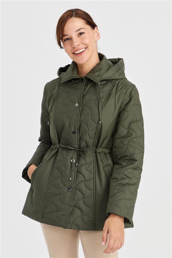 Женское стеганое пальто с капюшоном и кружевной талией