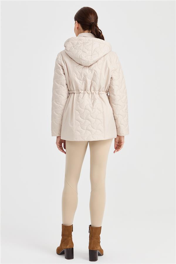 Женское стеганое пальто с капюшоном и кружевной талией