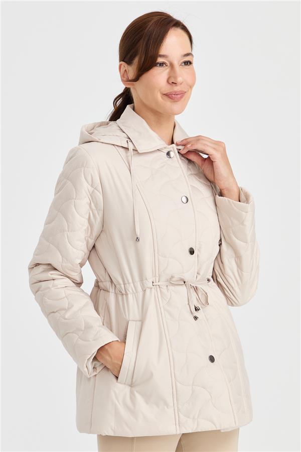 Женское стеганое пальто с капюшоном и кружевной талией