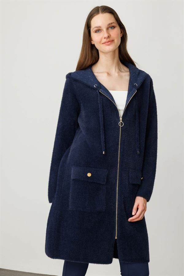 Kadın Kapüşonlu Cebi Metal Düğmeli Kaban Lacivert