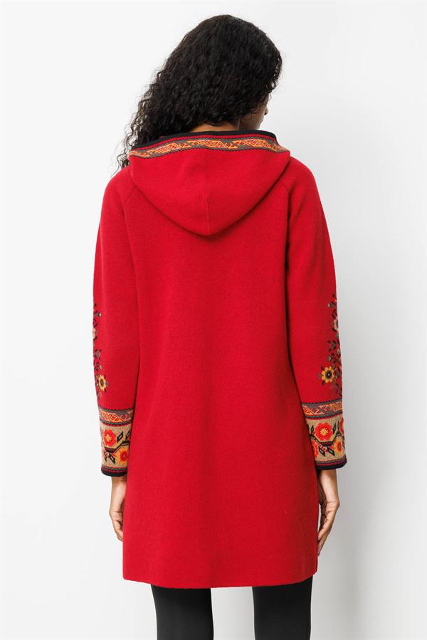 Kadın Kapüşonlu Kilim Jakarlı Püsküllü Yün Kaban K.Kırmızı