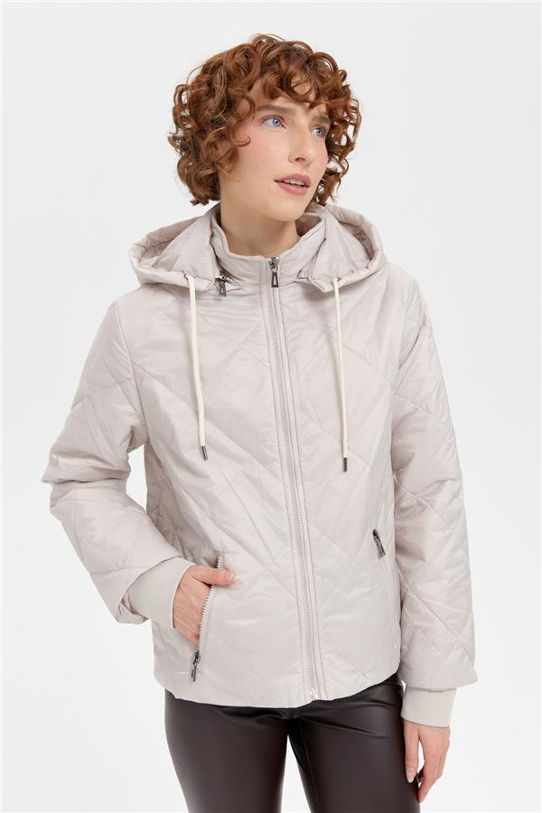 Kadın Kapüşonlu Kol Ucu Triko Kısa Kapitone Ceket Bej
