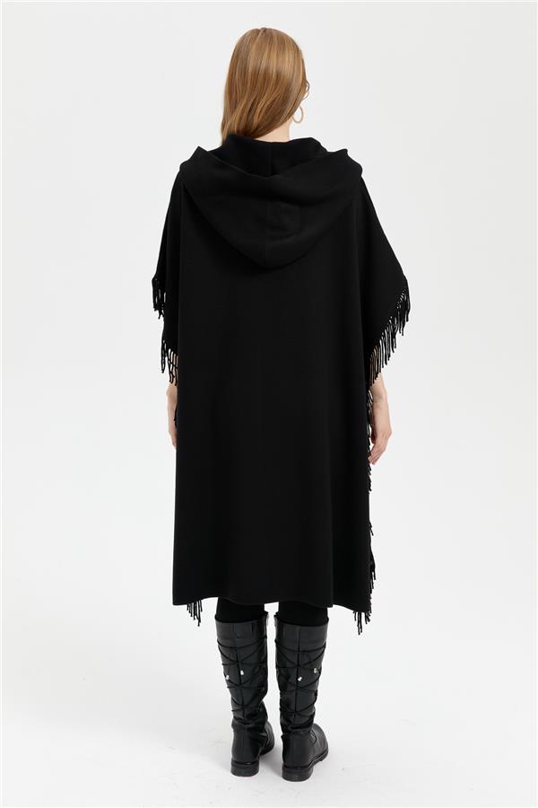 Kadın Kapüşonlu Nakış İşlemeli Yanı Püsküllü Panço Siyah