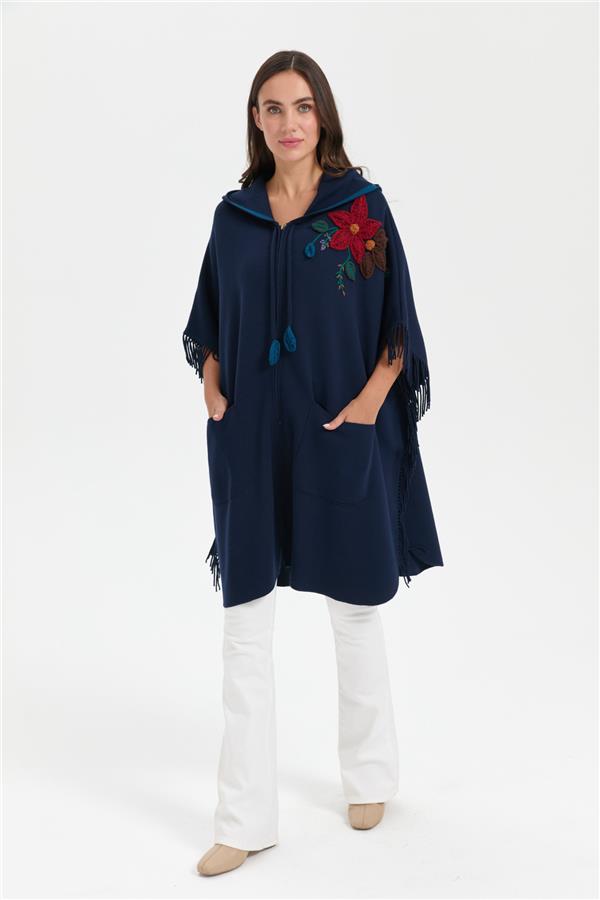Kadın Kapüşonlu Omzu Çiçek İşlemeli Yün Panço Lacivert
