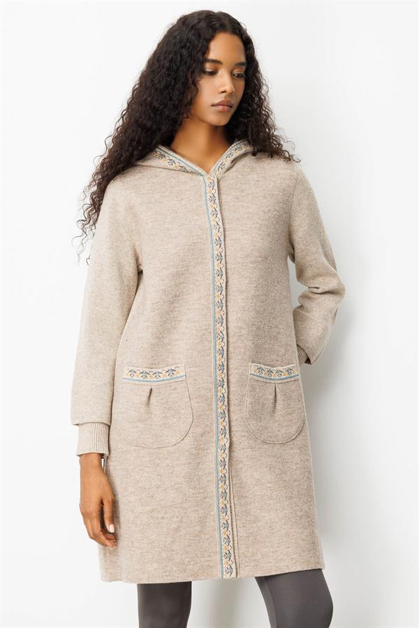 Kadın Kapüşonlu Önü Keçe Yün Kaban K.Bej