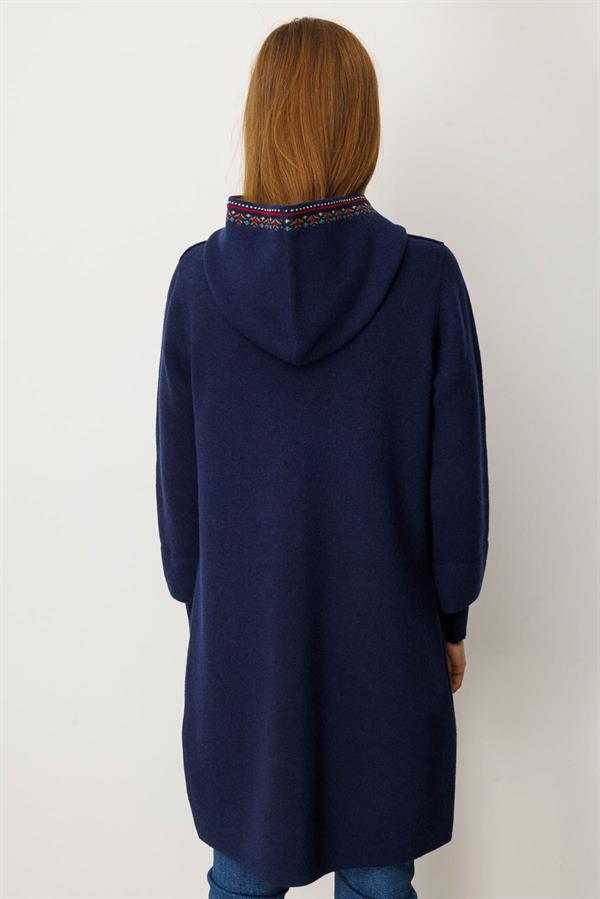 Kadın Kapüşonlu Önü Keçe Yün Kaban Y.A.Lacivert