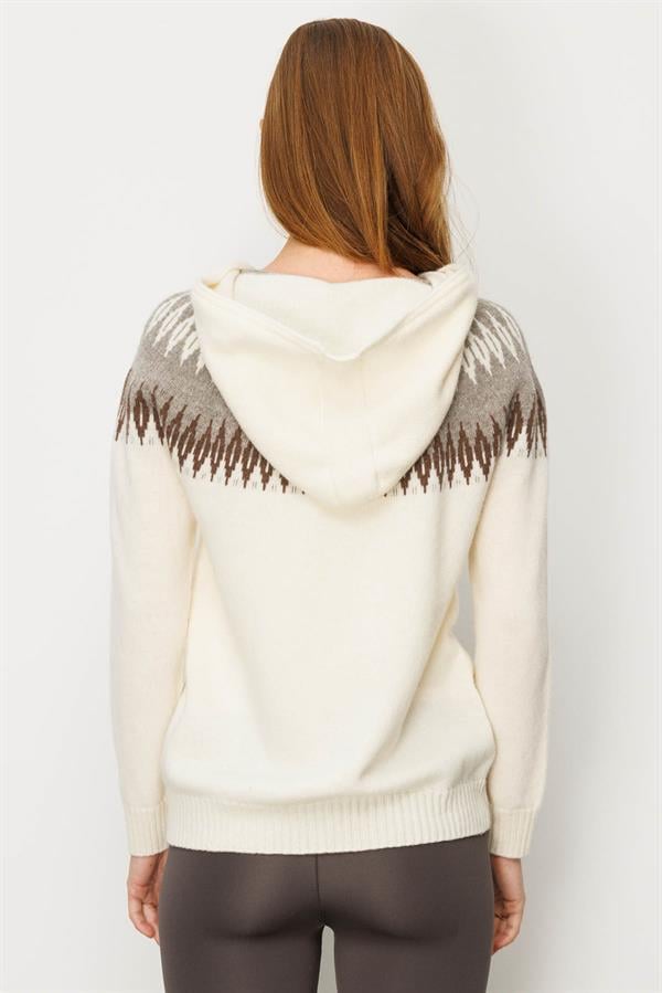 Kadın Kapüşonlu Robası Baklavalı Hırka Kemik