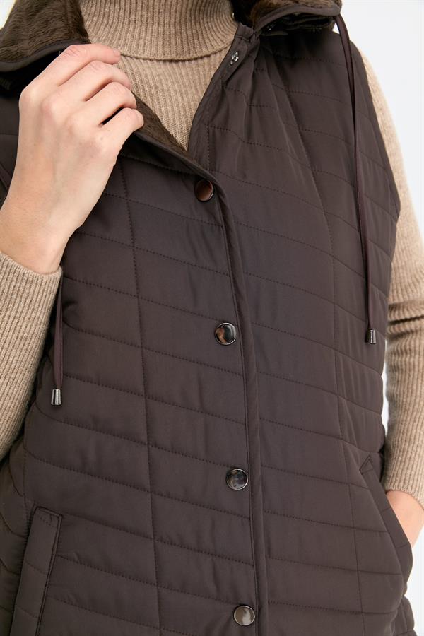 Kadın Kapüşonlu Yan Cepli Kapitone Yelek Kahve