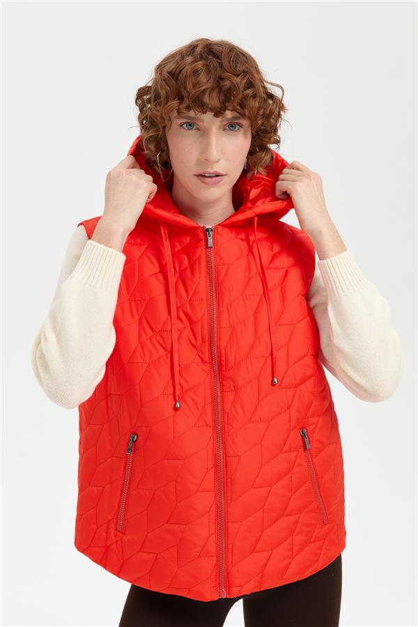 Kadın Kapüşonlu Yaprak Desenli Kısa Kapitone Yelek Oranj