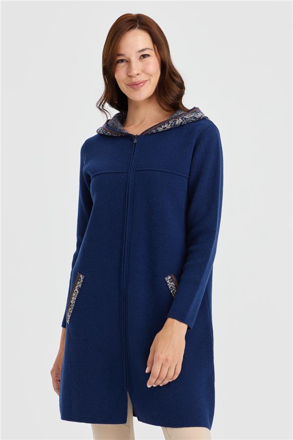 Женское шерстяное пальто с капюшоном