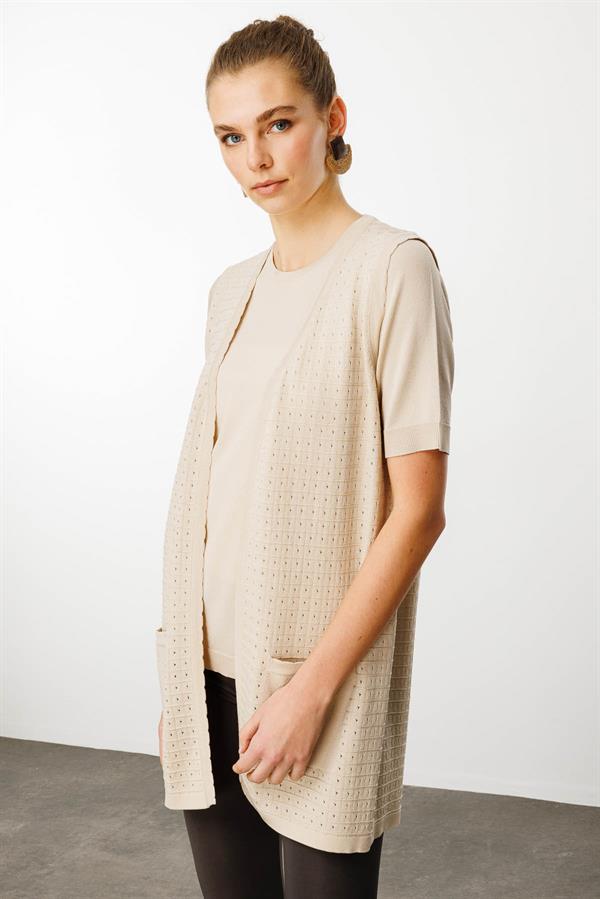 Kadın Kare Örgülü Uzun Triko Yelek Bej