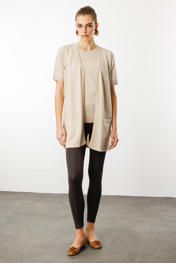 Kadın Kare Örgülü Uzun Triko Yelek Bej