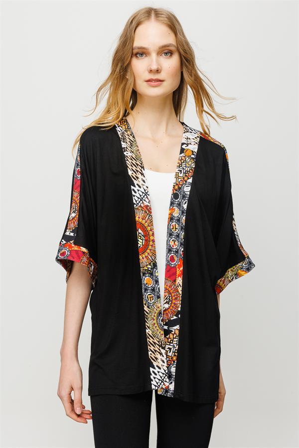 Женский хлопковый жакет с рукавом летучая мышь и пестрым рисунком черный 