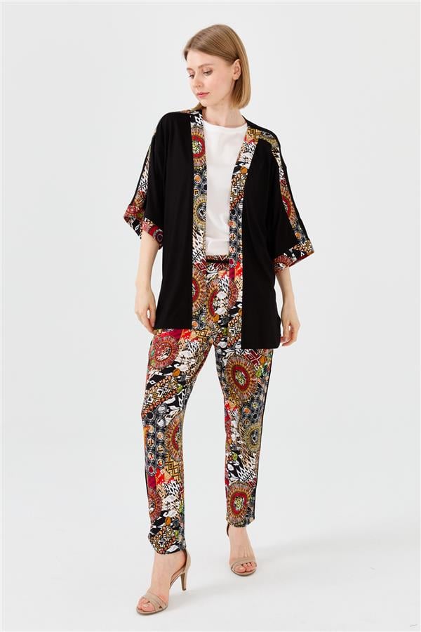 Женский хлопковый жакет с рукавом летучая мышь и пестрым рисунком черный 