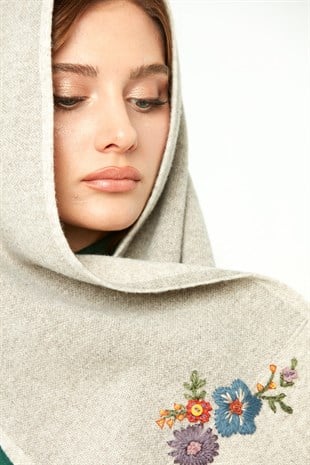 Женский шарф с вышивкой и окантовкой, бежевый