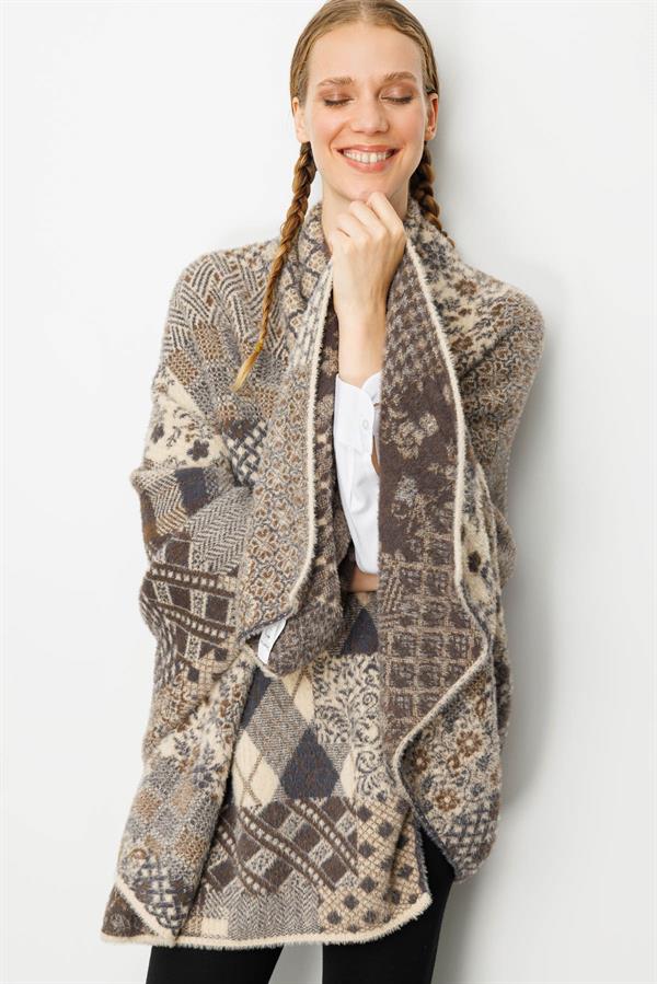 Kadın Kırk Yama Desenli Büyük Şal 12