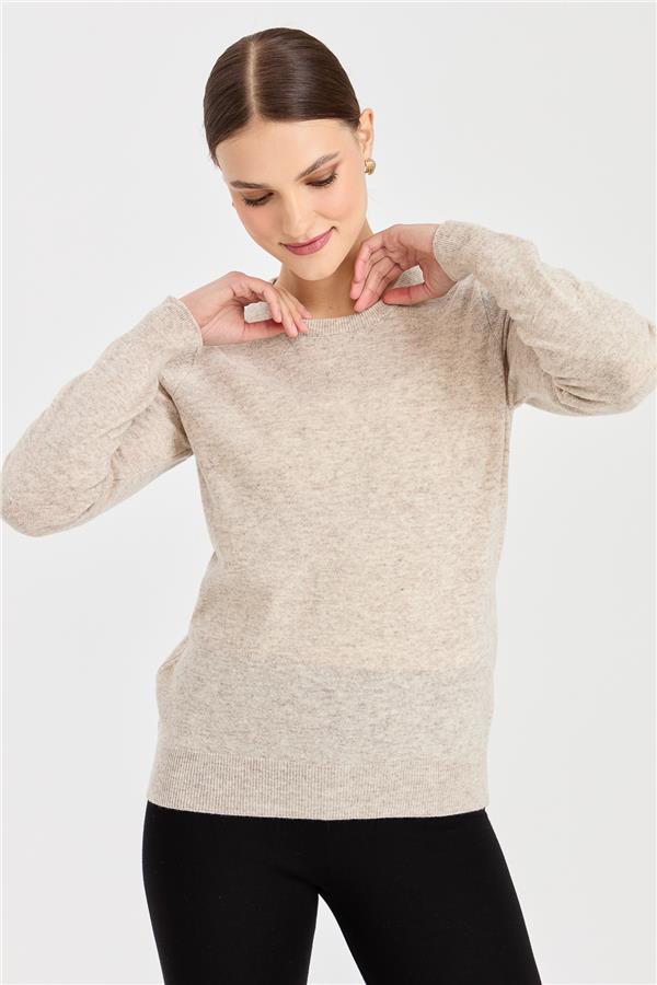 Женский свитер Бежевый