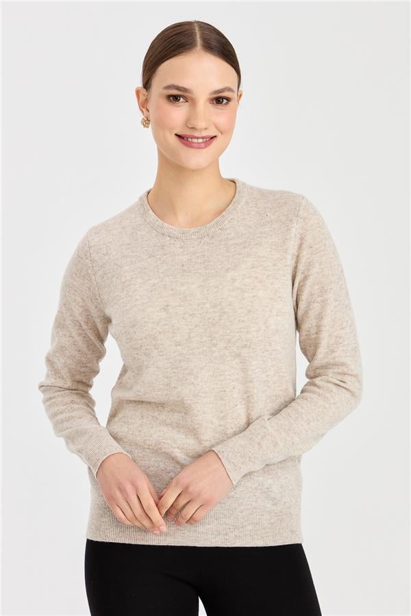 Женский свитер Бежевый