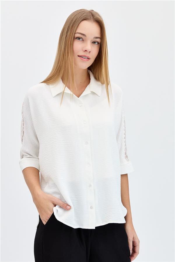 Kadın Kolları Dantel Şeritli Maroken Gömlek Ekru