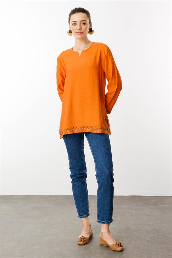 Kadın Kolu ve Eteği Yırtmaçlı Eteği Nakışlı Bluz Turuncu