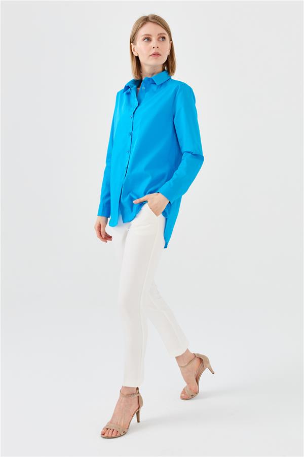 Женская хлопчатобумажная удлиненная рубашка голубая