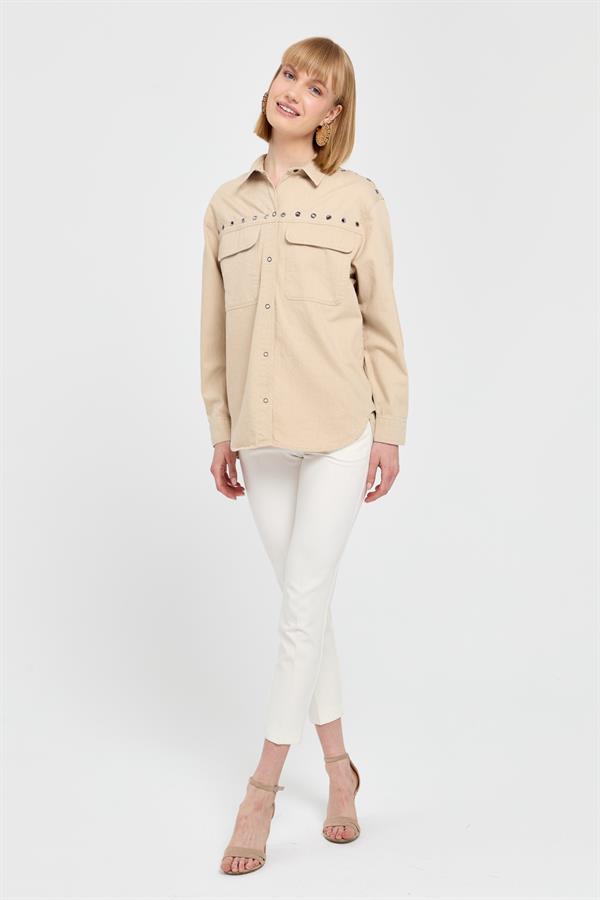 Женская хлопковая рубашка с карманами