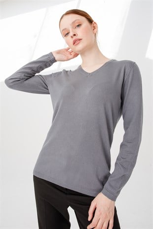Женская базовая блузка с V-образным вырезом из лайкры серая
