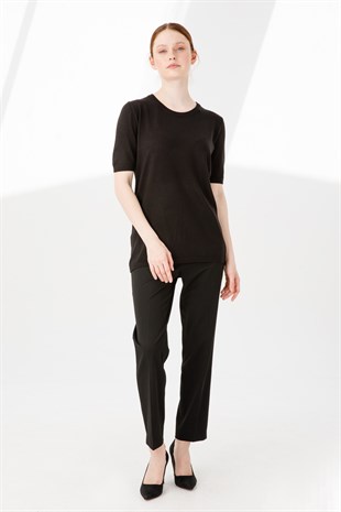 Женская блузка из лайкры черная