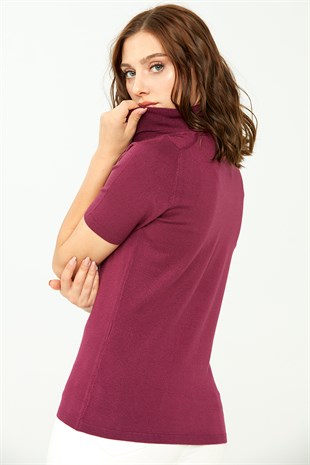 Женская блузка с водолазкой из лайкра темной сливы