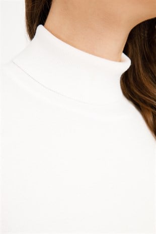 Женская блузка с водолазкой из лайкры Кремовая блузка